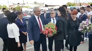 Semnează pentru Adrian Prisnel și salvează Craiova de clanul Olguței și vechile lor metehn