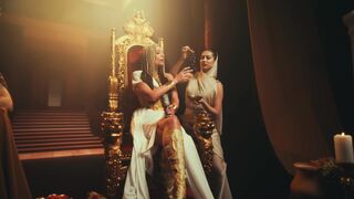 Connect-R - Izabela ｜ Official Video [4M61s4OIWls]
